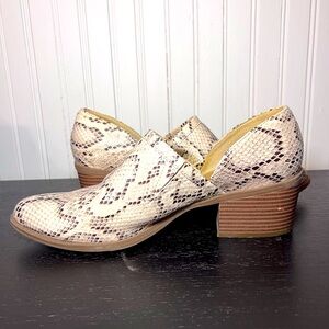 Crown Vintage Snakeskin Print Ankle Boots - Size 9